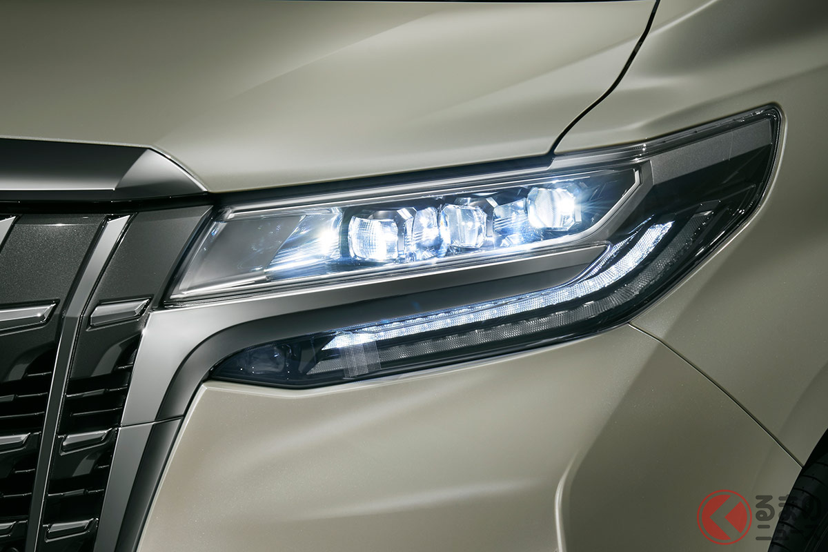 なぜ高額ミニバンが爆売れ トヨタ アルファード が発売5年経過も販売台数が増加した背景とは くるまのニュース なぜ高額ミニバンが爆売れ トヨタ アルファード が発売5年経過も販売台数が増加した背景とは くるまのニュース