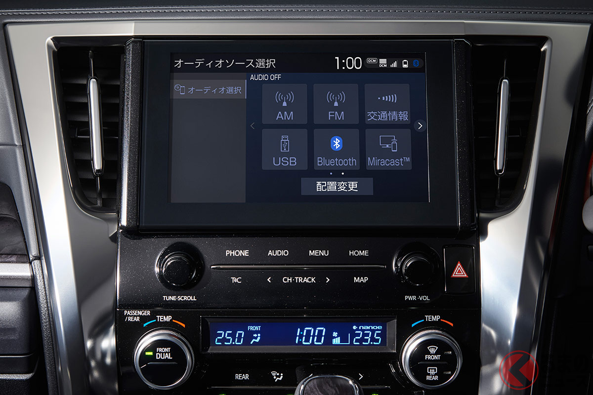 スマートフォンとの連携を可能にした9インチのディスプレイオーディオ(DA)を標準装備。