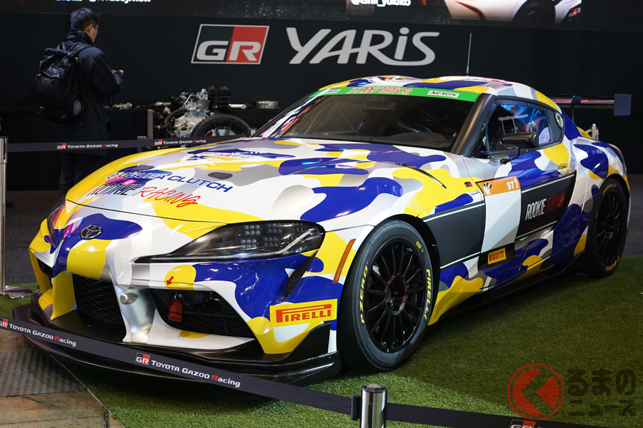 東京オートサロン2020のトヨタブースで展示された、2020年スーパー耐久に参戦予定のルーキーレーシングの車両
