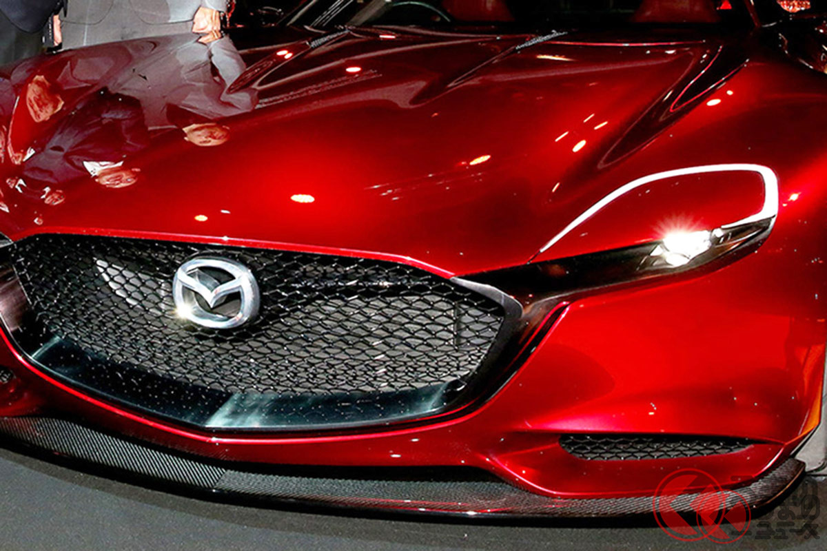 東京モーターショー2015にお披露目されたマツダ「RX-VISION」。今後、市販化される可能性はまだある?