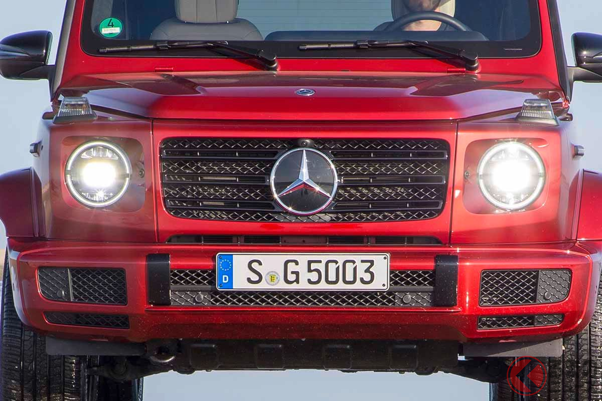 メルセデス・ベンツ「Gクラス」。スクエアなボディは誰が見てもひと目でGクラスとわかるデザインだ