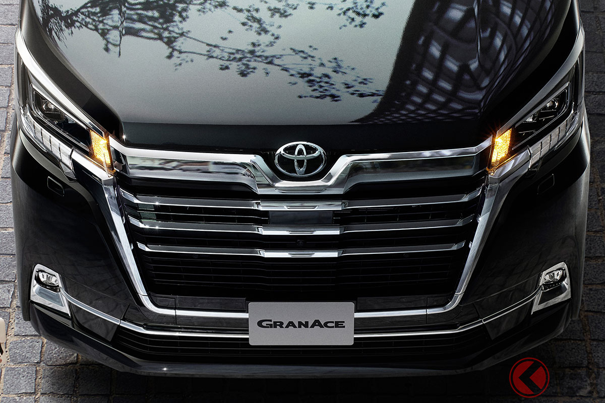 大注目の箱根駅伝でひっそりと登場していた謎の燃料電池車のベースとなるトヨタ「グランエース」