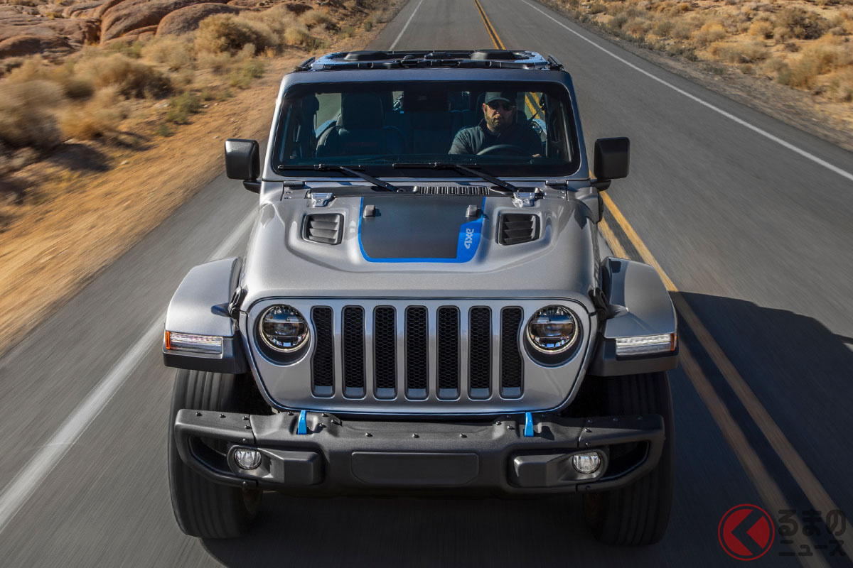 アダプティブクルーズコントロールや前方衝突警告プラスなどの最新安全装備も搭載する