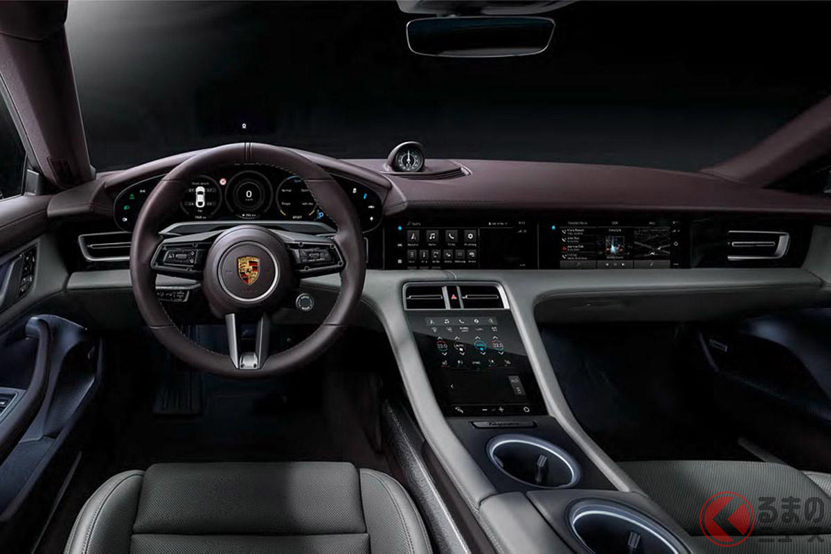 ポルシェ「タイカン」の内装