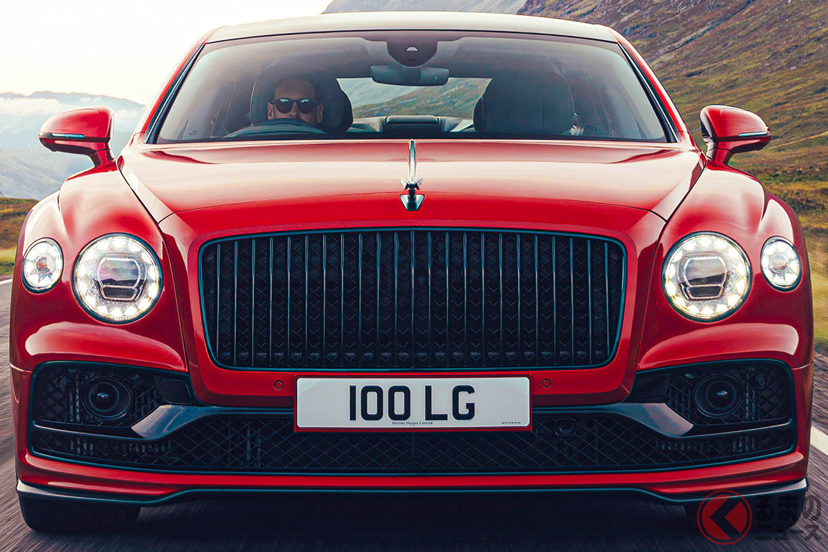 「ミュルザンヌ」の跡を継ぎ、ベントレーのフラッグシップとなった「フライングスパー」