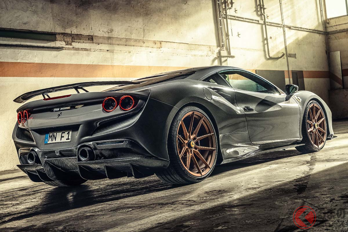 ノビテックのエンジン・スペシャリストによってチューニングされたF8トリブートは、最高出力820ps、最大トルク898Nmを発揮