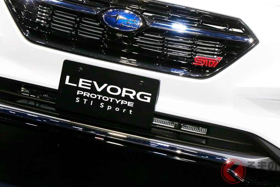 初公開されたスバル新型「レヴォーグ プロトタイプ STI Sport」