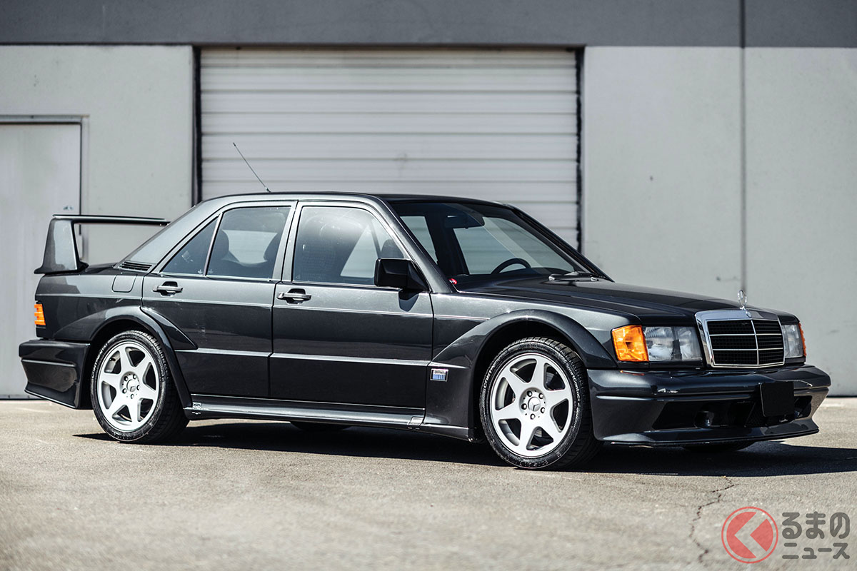 エアロパーツも含めたボディワークが刷新されているメルセデス・ベンツ「190E 2.5-16エボリューション2」(C)2020 RM Sotheby's