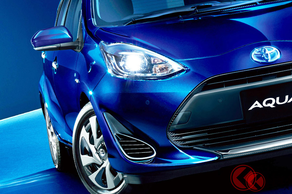 10年目でフルモデルチェンジ? トヨタのコンパクトハイブリッド車「アクア」はどうなる?