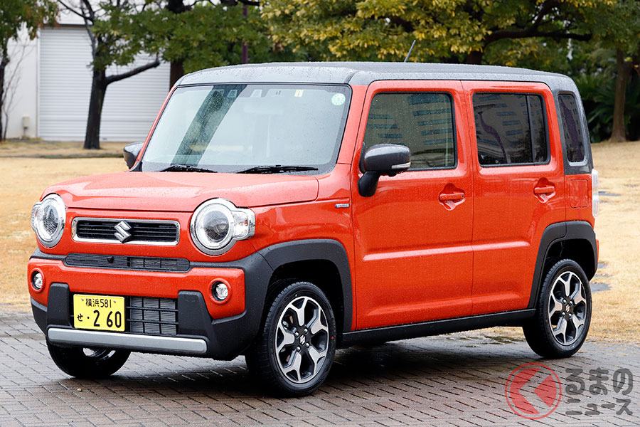 先代よりフラットな荷室を実現したスズキ「ハスラー」