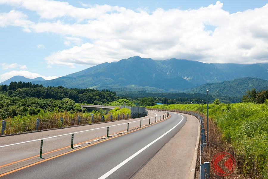 高速道路の暫定2車線区間のイメージ（画像：NEXCO東日本）