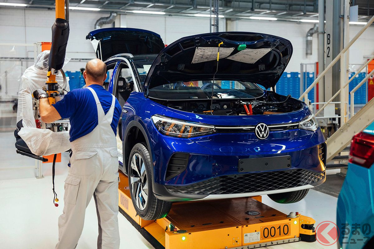 VWツヴィッカウ工場(ドイツ)での「ID.4」生産風景