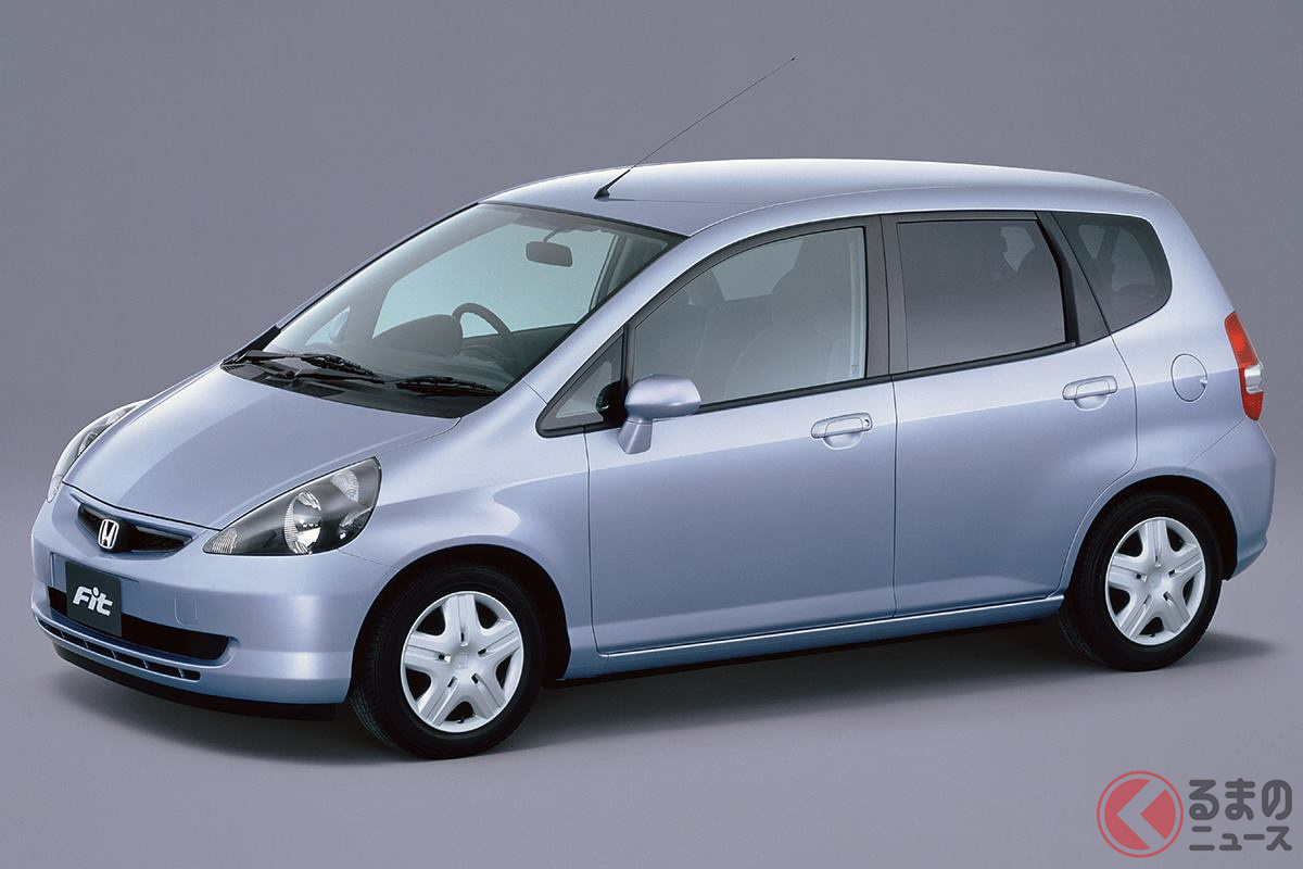 コンパクトカーとしての性能を突き詰めたことで大ヒットにつながった初代「フィット」