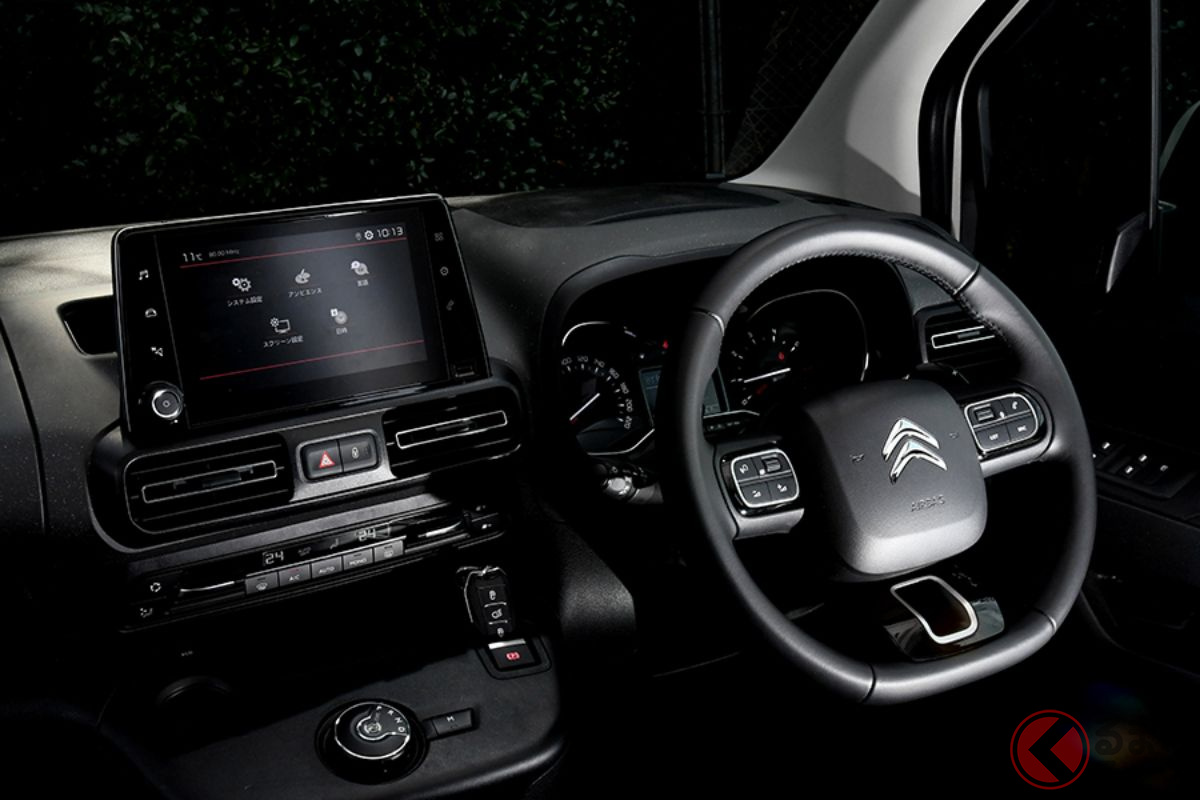 シトロエン「ベルランゴ」のインパネ