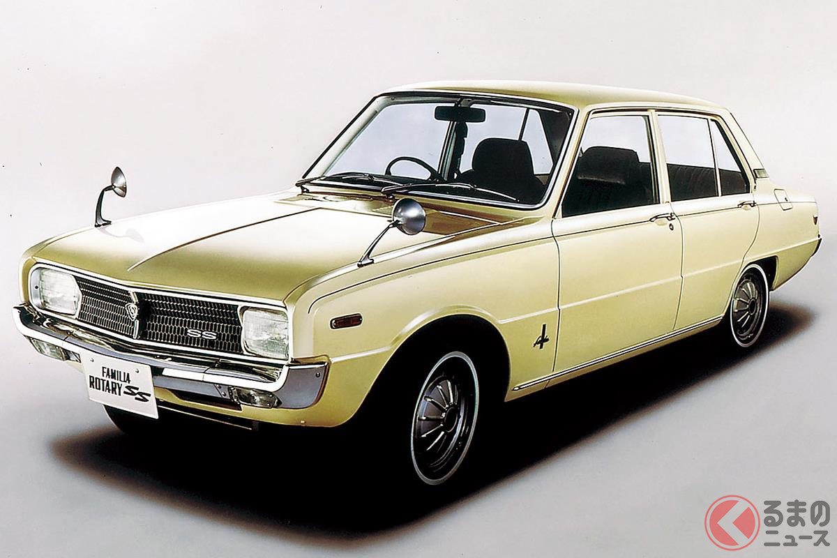 見た目は大衆車ながらロータリーエンジンを搭載した「ファミリア ロータリーSS」