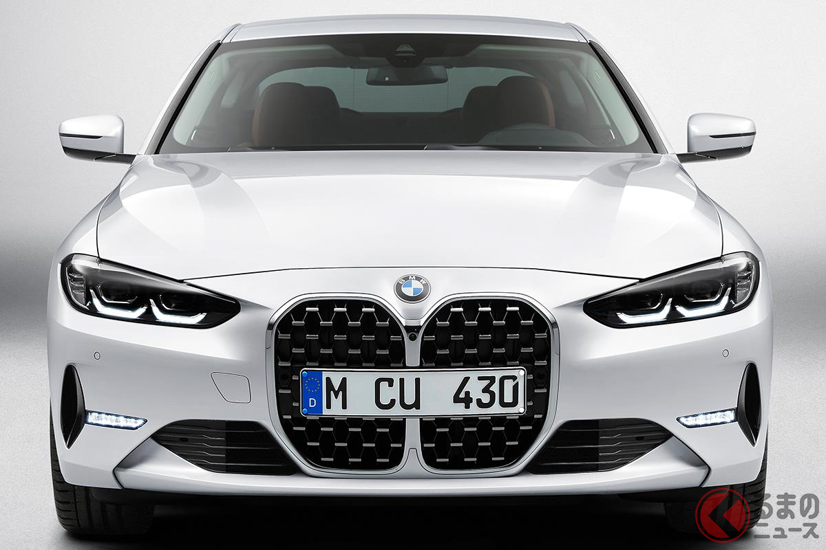 世界中で物議を醸した巨大なキドニーグリルの「4シリーズ」