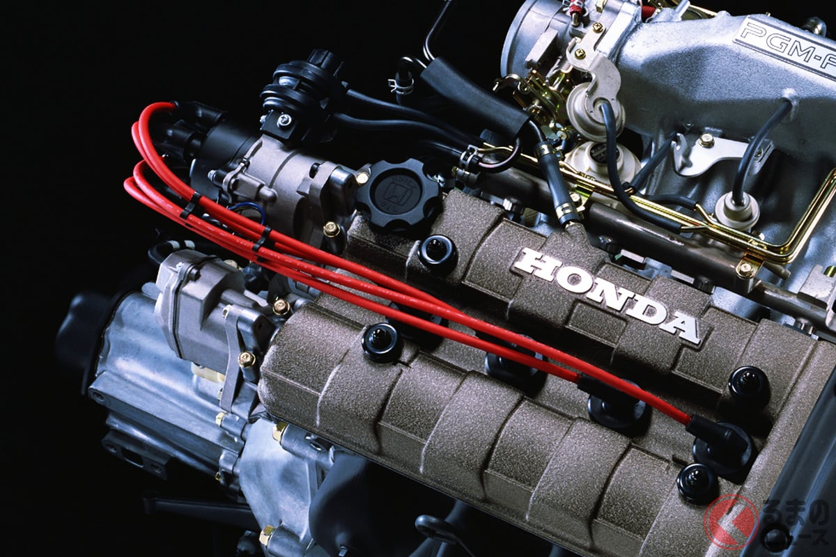 赤いコードが集まっているのが「デスビ」