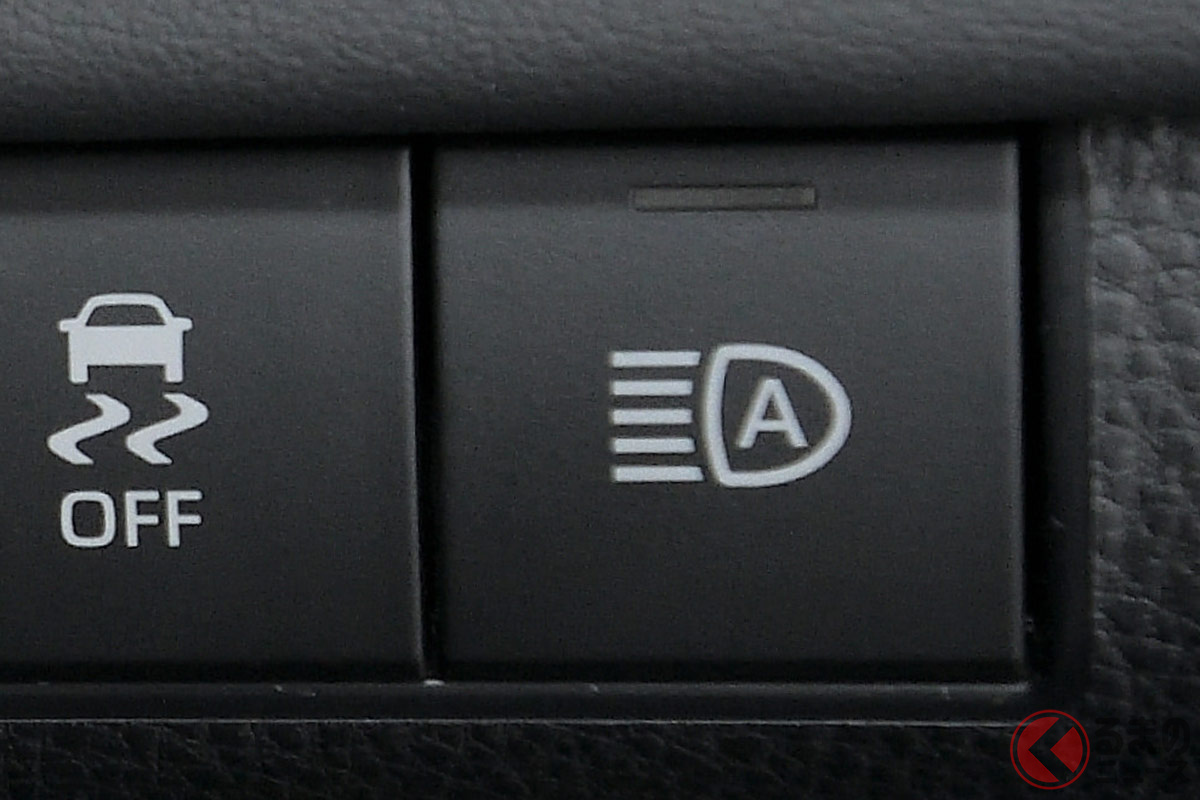 最近のクルマで標準化されているオートハイビーム機能