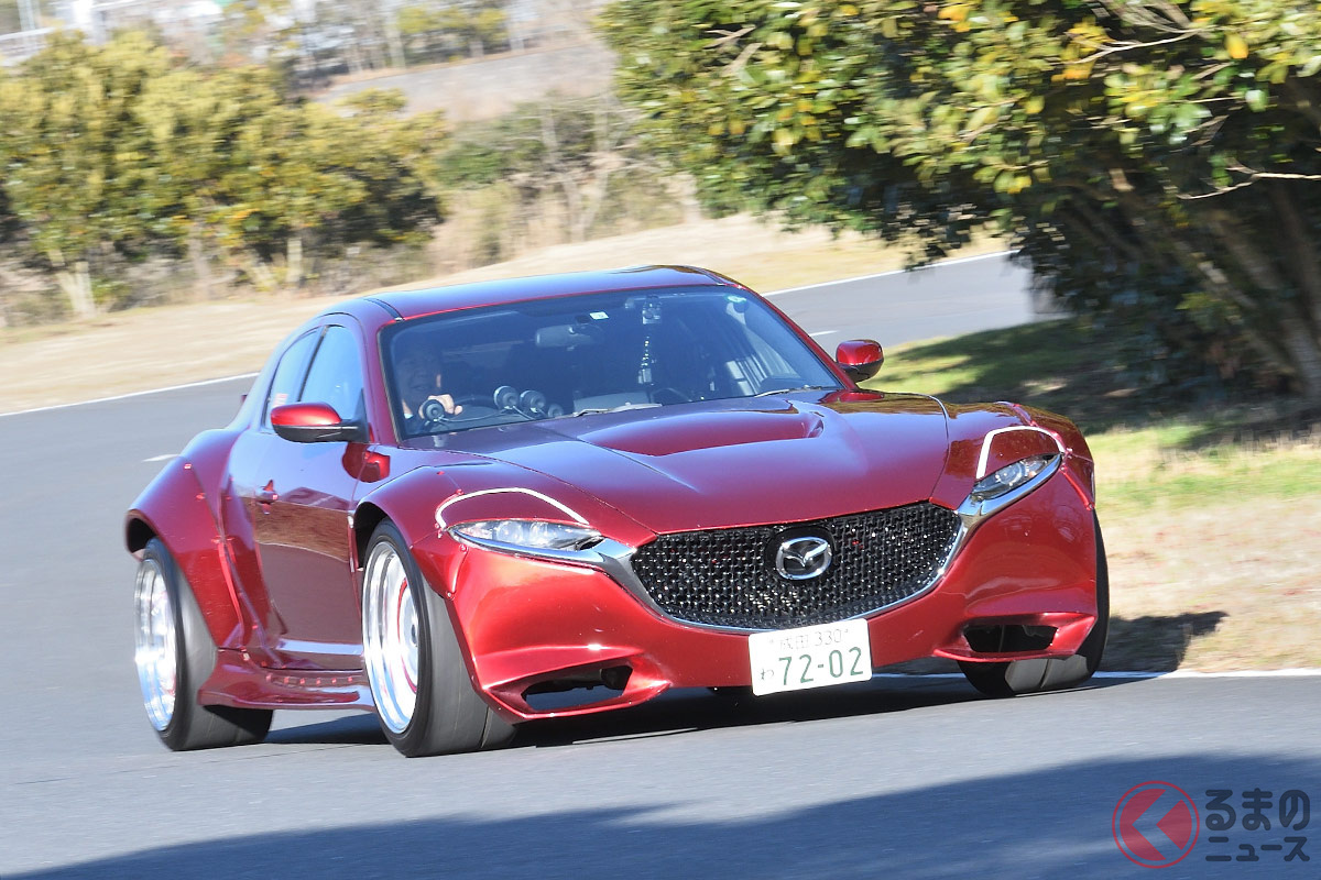 マツダ「RX-8」をベースにさまざまなパーツを流用して制作された「RX-STANCE」