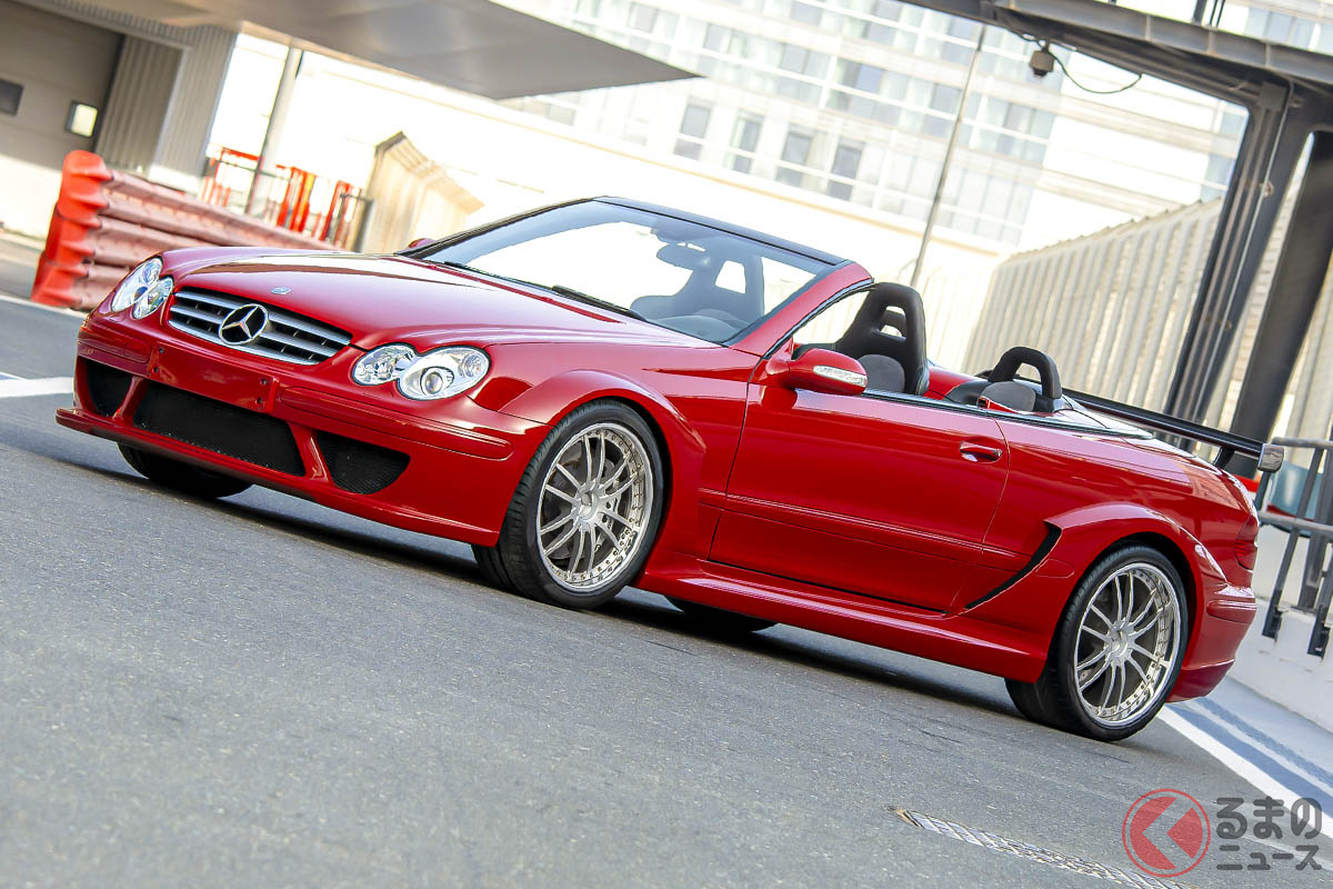 ファン・パブロ・モントーヤ、ミカ・ハッキネン、キミ・ライコネン、ジェンソン・バトンといったトップ・ドライバーの多くが購入した「CLK DTM AMGクーペ」のカブリオレ版(C)2020 Courtesy of RM Sotheby's
