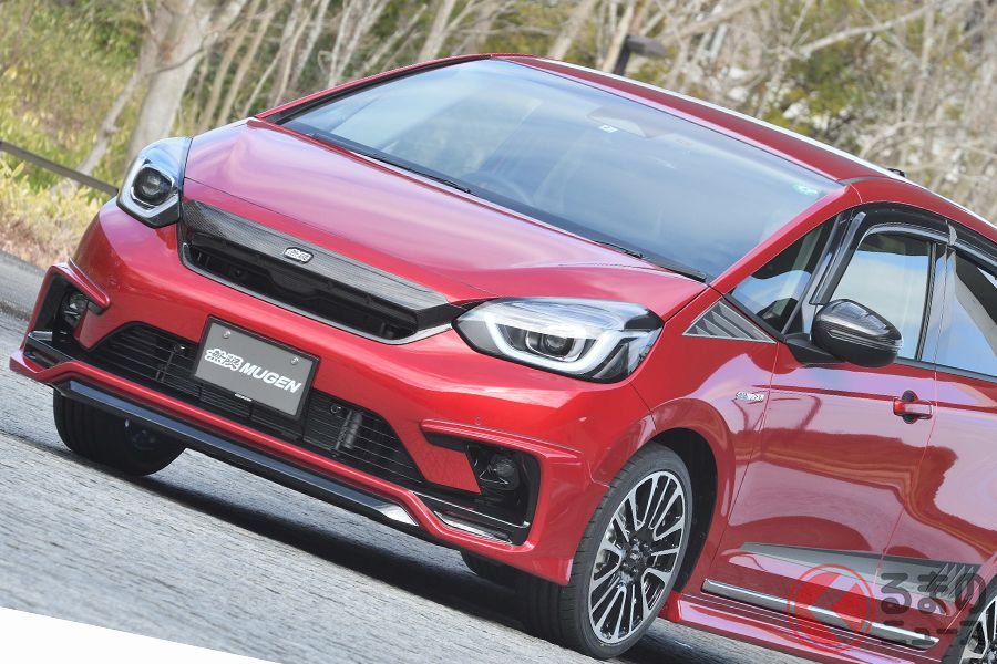 新型フィットに無限パーツを装着した「Dash」