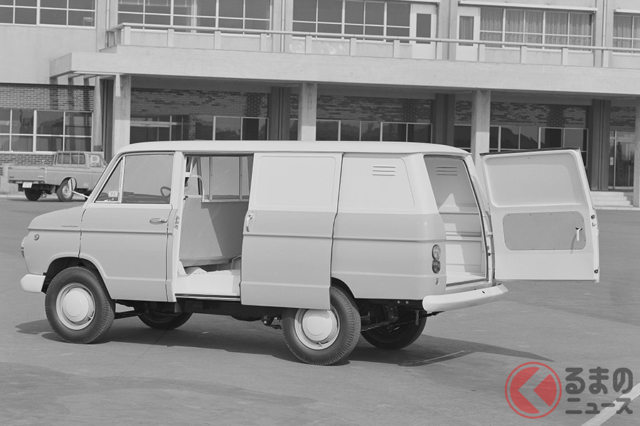 日本で初めてスライドドアを採用したといわれる日産「キャブライト」