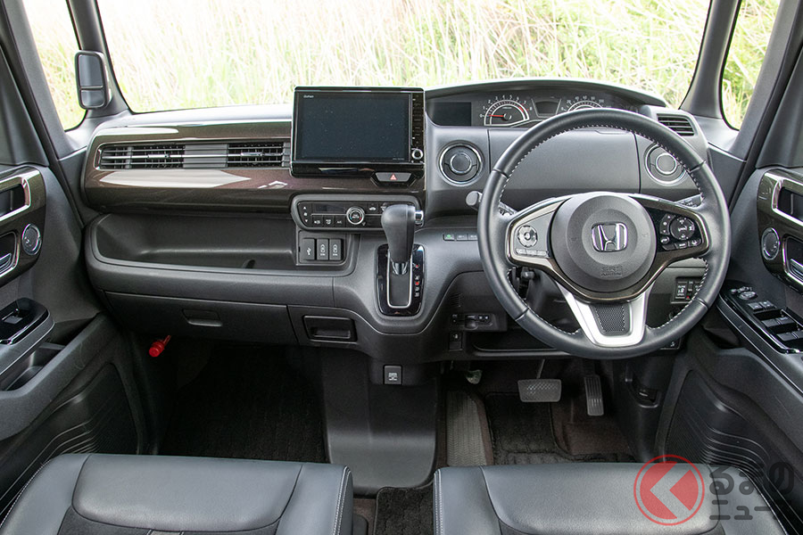 内装の質感も高いホンダ「N-BOXカスタム」