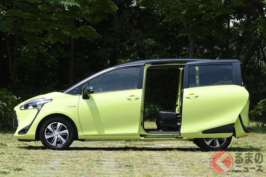 コンパクトなボディでスライドドアを備えたトヨタ「シエンタ」