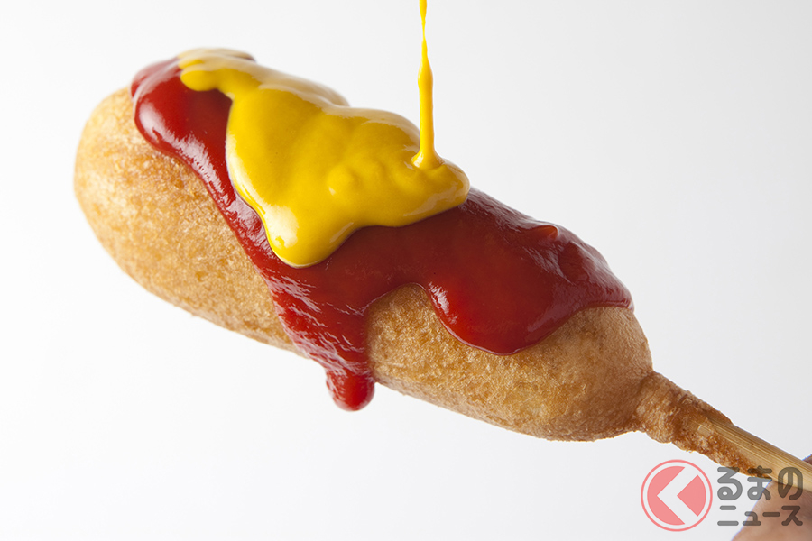 あっ危ない! 車内でケチャップ・マスタードをかけるとたれて汚れになる危険が