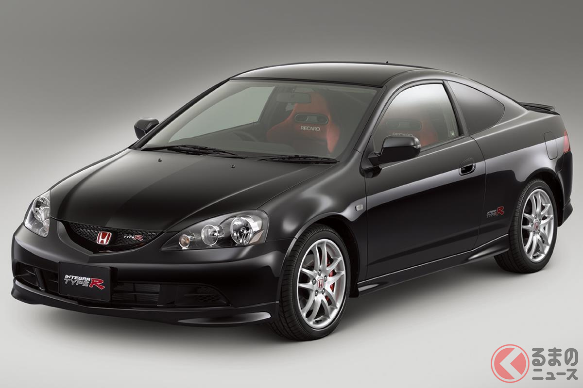 リアスポイラーの違いだけでおとなしく見える「インテグラ タイプR ローウイングタイプリアスポイラー」