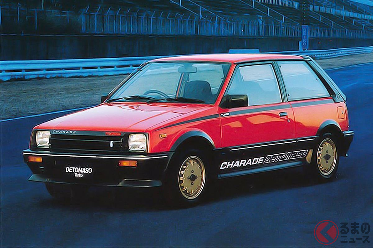 イタリアブランドの逸品をふんだんに搭載した「シャレード デ・トマソターボ」