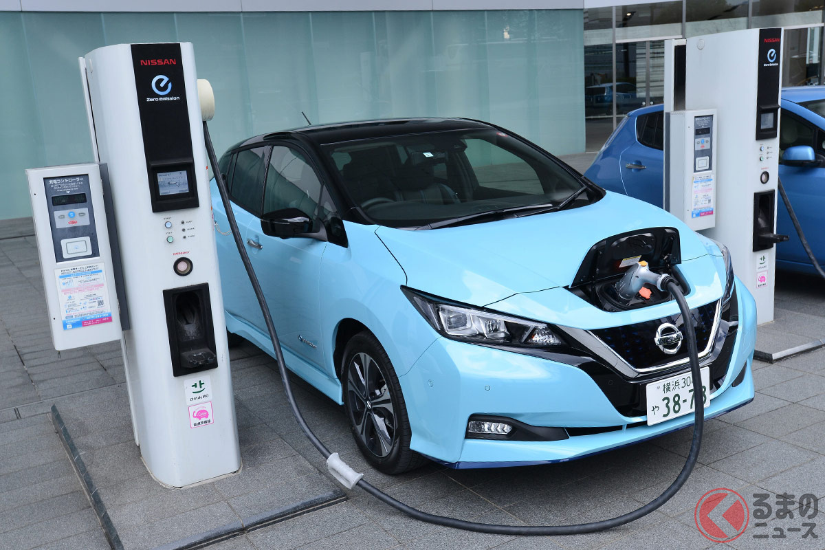 電気自動車市場をけん引してきた日産「リーフ」。世間がEVに関心を示す中、なぜ販売低迷しているのか