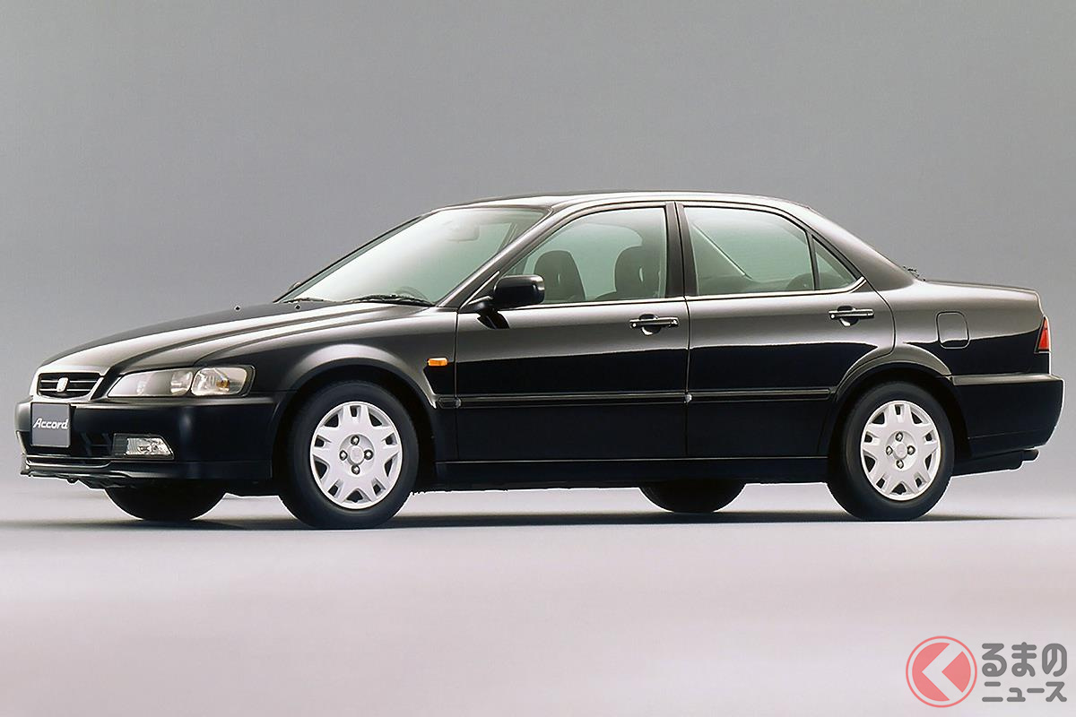 日本の道路環境にもマッチしたサイズとなった6代目「アコード」