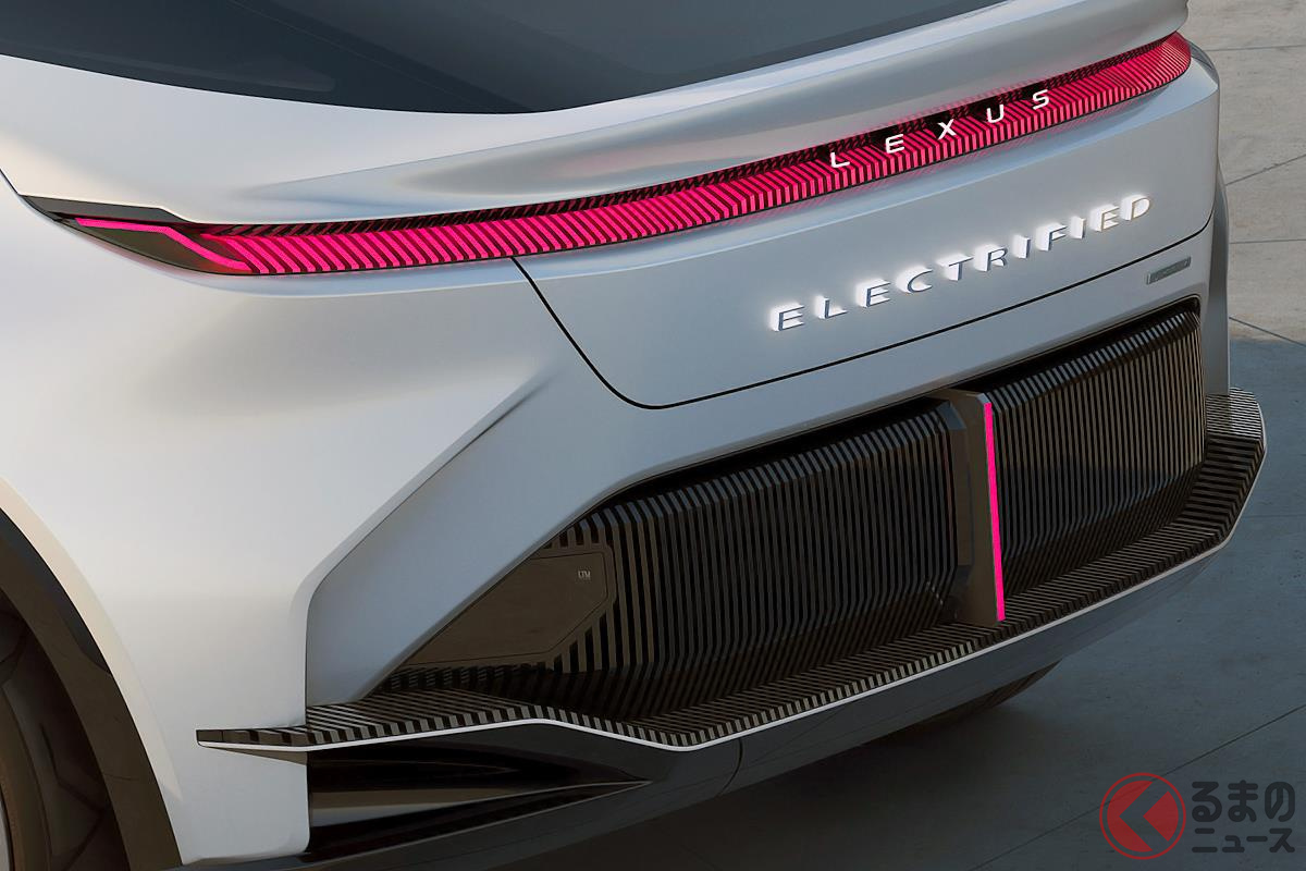 妖艶なフォルムを採用したハイエンドなSUVたち