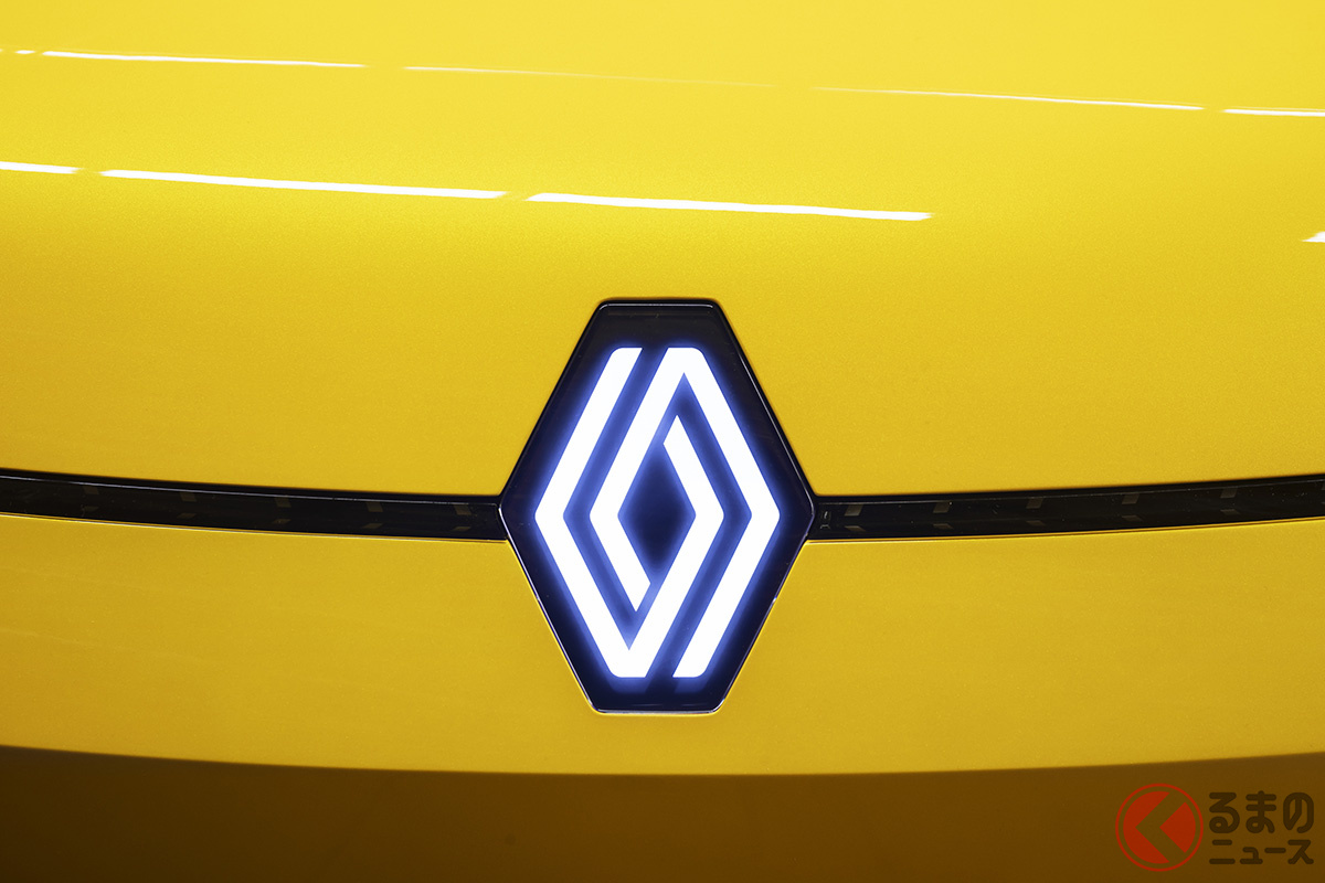 新しくなったルノーのブランドロゴ。写真は「ルノー5プロトタイプ」