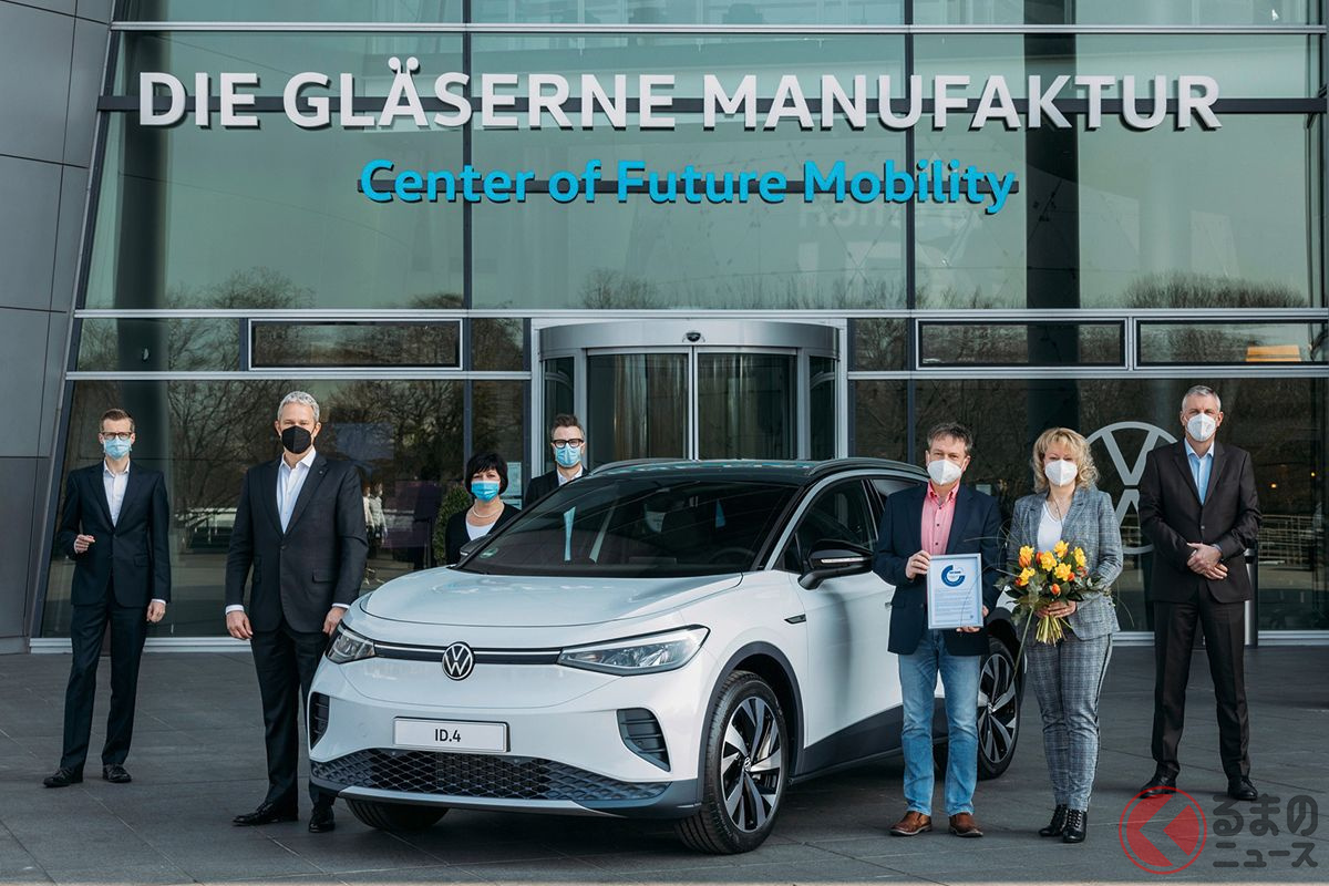 VW「ID.4」の納車式の様子