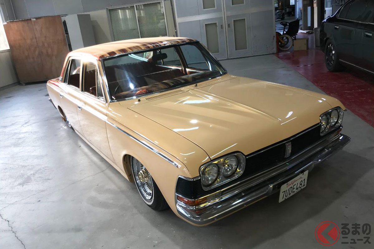 トヨタ クラウン がローライダー化 スゴ技ペイントが度肝を抜くカスタムモデルとは くるまのニュース トヨタ クラウン がローライダー化 スゴ技ペイントが度肝を抜くカスタムモデルとは くるまのニュース