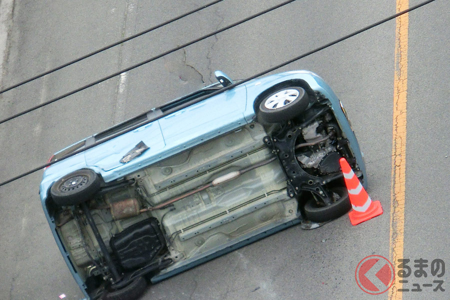 自分勝手な行為で悲惨な交通事故に発展する可能性も…