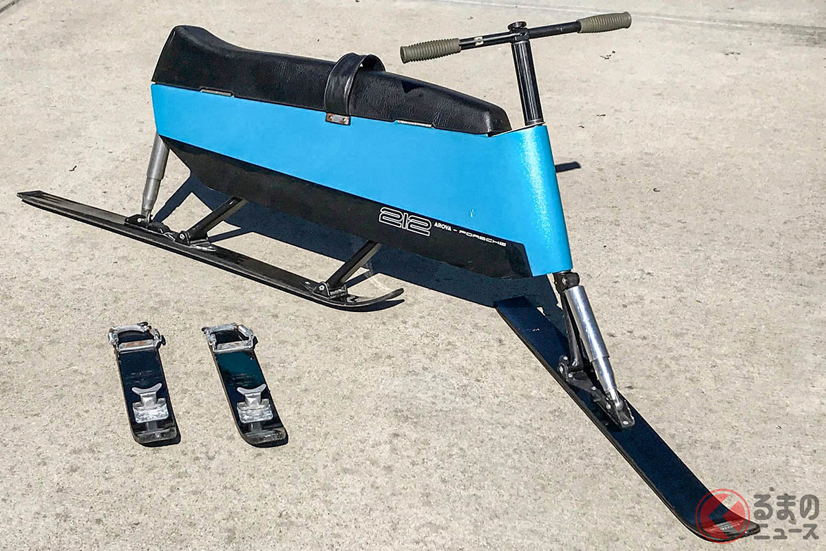 予想最低落札価格が約22万−27万円とされた「アロヴァ・ポルシェ212スキーボブ」(C)2021 Courtesy of RM Sotheby's