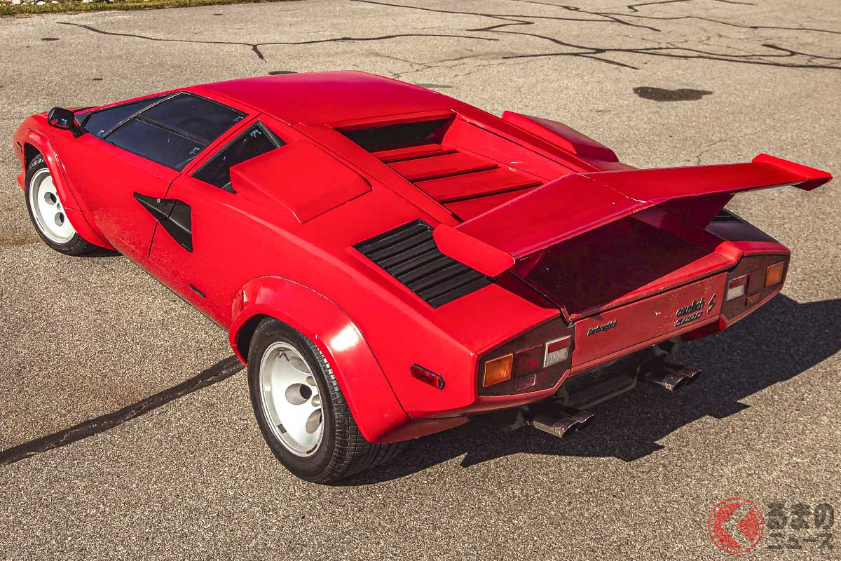 巨大なリアウイングにオーバーフェンダーが、子ども達の憧れだった(C)2020 Courtesy of RM Sotheby's