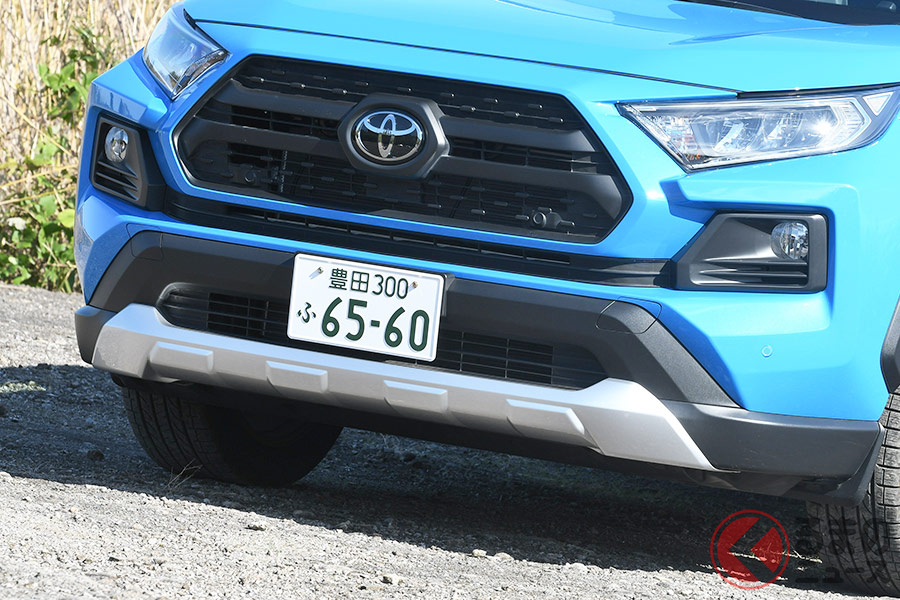 もっとオフロード感あるSUVデザインに! 高い人気を誇るトヨタ「RAV4」