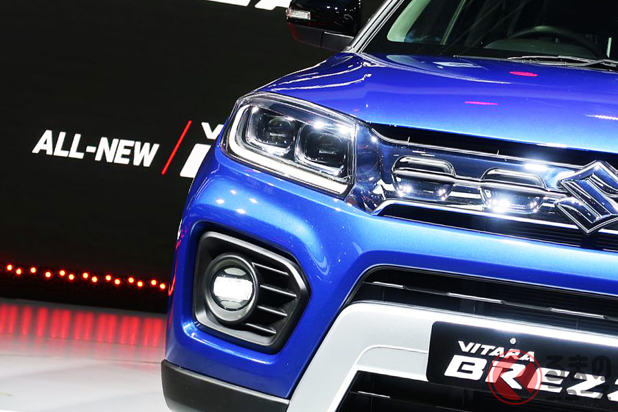 インドでマイナーチェンジが発表されたスズキ「ビターラ ブレッツァ」