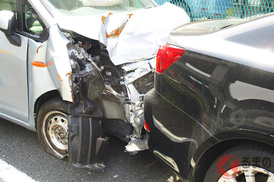 安い中古車でも車両保険は必要 保険を使うべき修理費の限度はいくら くるまのニュース