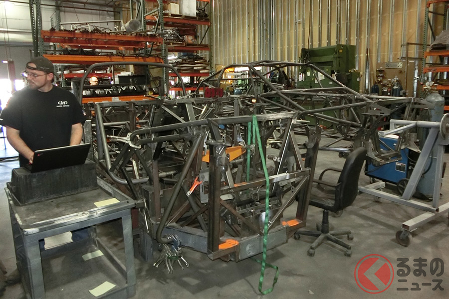 ローカルモータースの拠点の様子