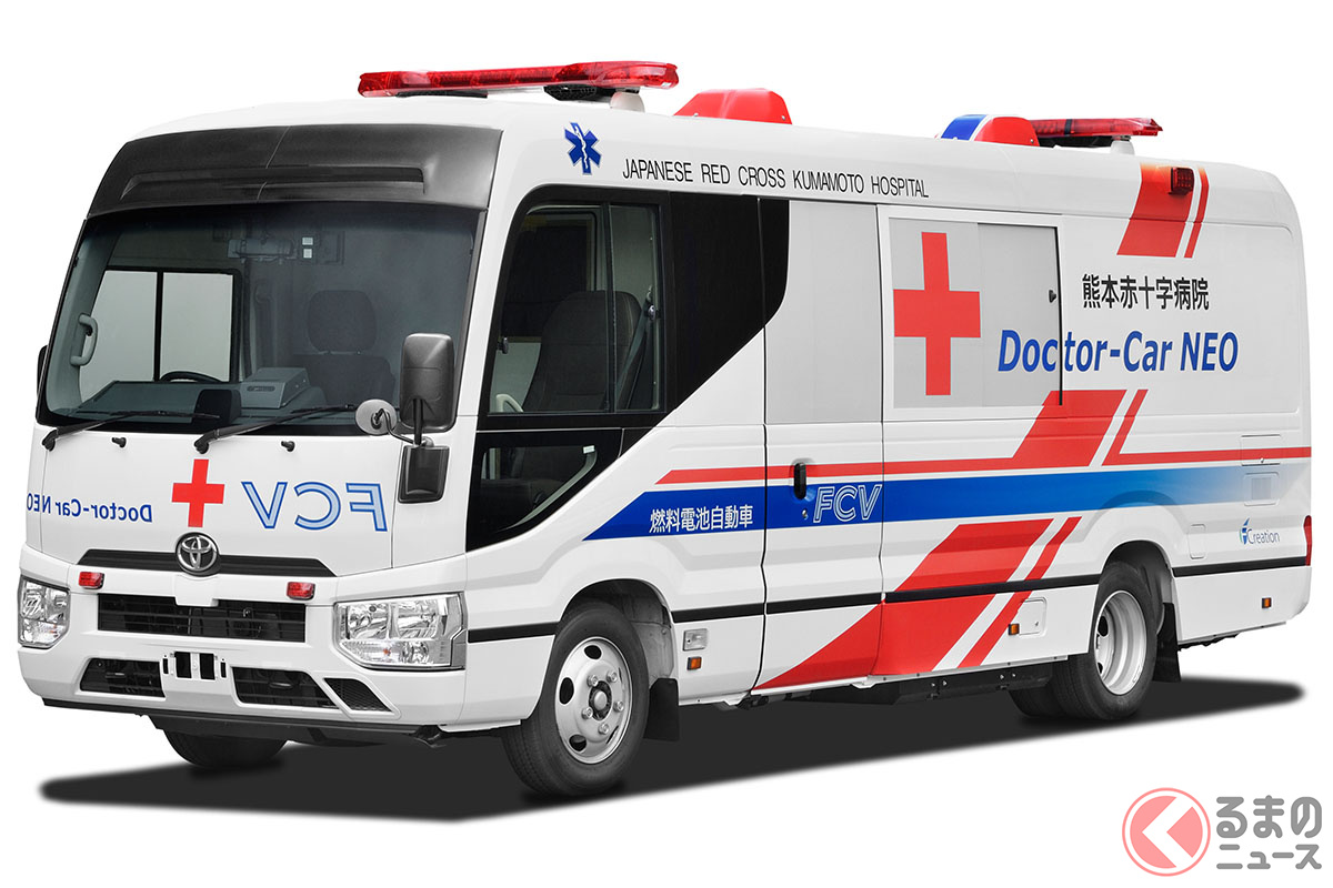 トヨタが開発した水素を使って発電する燃料電池医療車