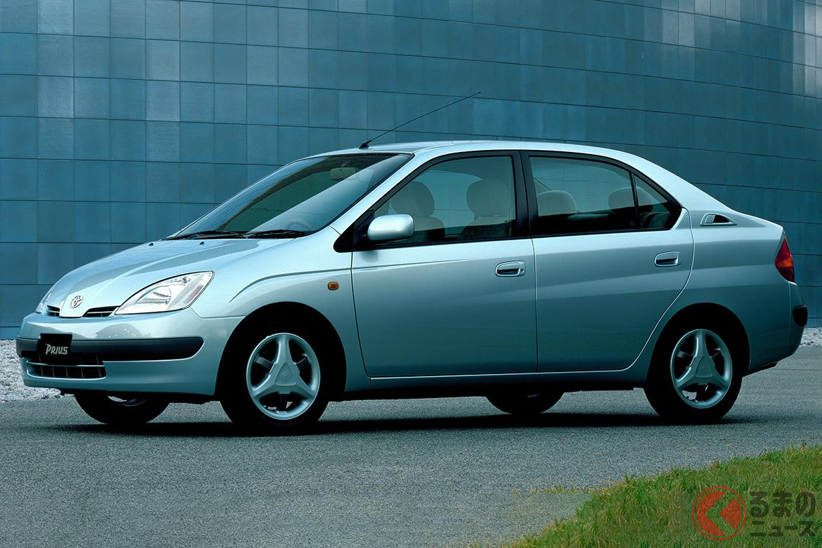 ハイブリッド車市場をけん引した初代「プリウス」