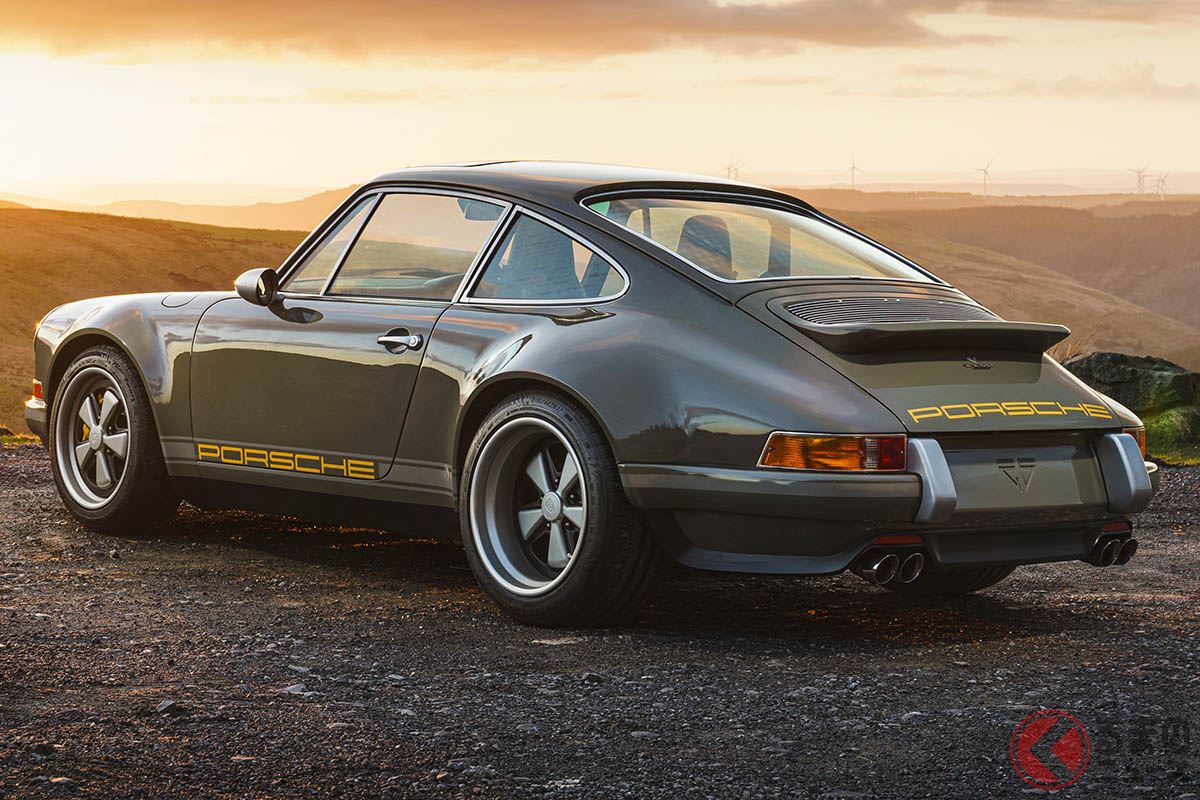 徹底した軽量化を進めながらも、ドアミラーは懐かしいデザインのアルミビレットとするなど、ヒューマンフレンドリーなテイストを残している