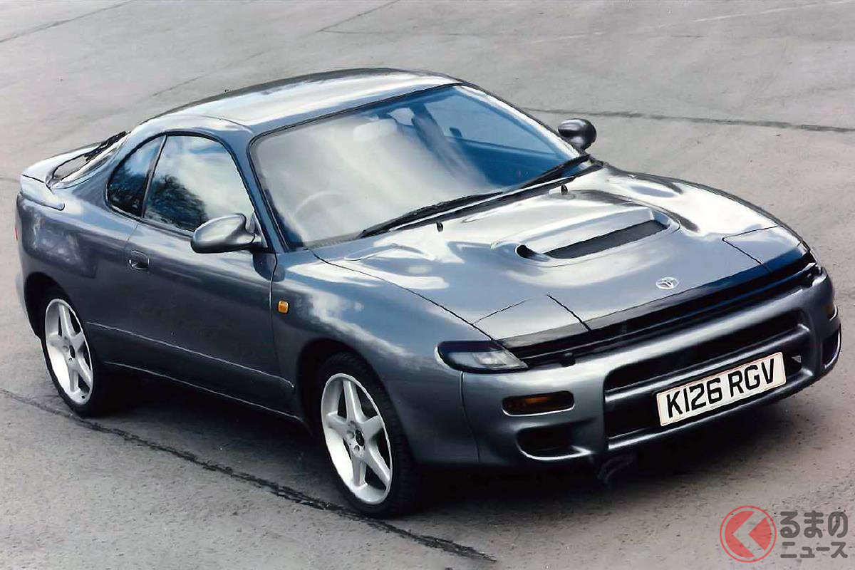 ユニークなふたつのエアダクトが装着された「セリカ GT-FOUR RC」