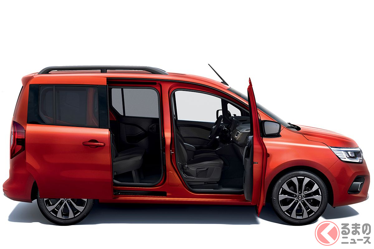 90度開く助手席ドアや、615mm開くリアスライドドアにより、車内へのアクセスは容易