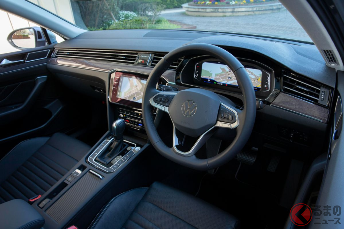 VW改良新型「パサート」のインパネ
